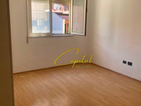 UFFICIO IN AFFITTO 92 M2 PAZARI I RI 60.000 LEKE