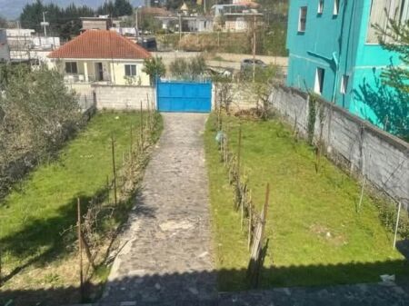 OCCASIONE! VENDESI PRIVATO IN VENDITA 2 PIANI + 600M TERRENO - MEZEZ, TIRANA
