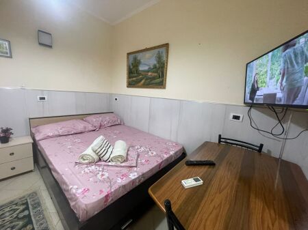 GARSONIERE ME QIRA  RRUGA GJON MILI | KATI I 2-TË | 360 €/MUAJ 