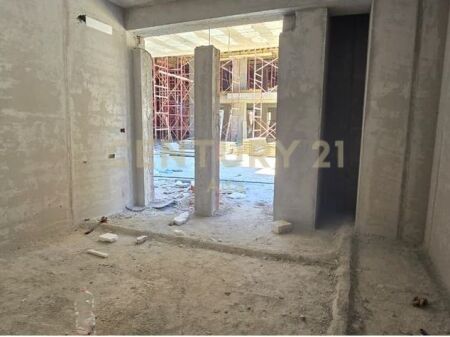 SHITET APARTAMENT 1+1 – KODRA E DIELLIT 2, TIRANË