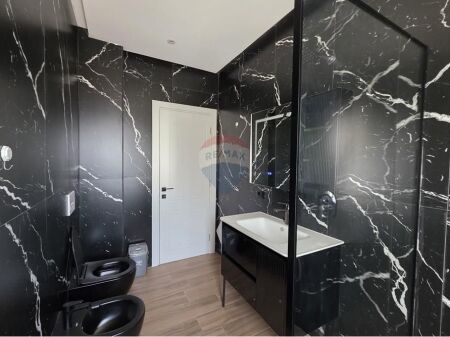 Apartament - Për Qira - Liqeni i Farkës, Tiranë