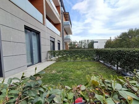 APARTAMENT 1+1 ME POST PARKIMI | ME QIRA | Teg