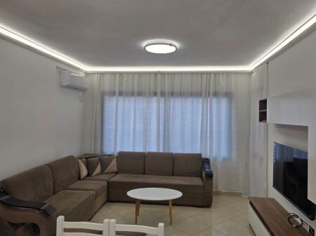 Affittasi appartamento 1+1 ad Astir vicino a Neptun!