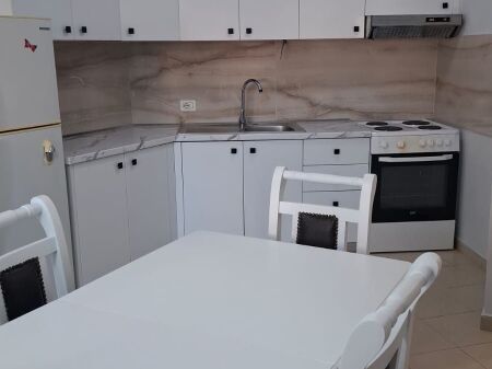 Qera | Apartament 1 + 1 | Don Bosko | 500 €/muaj