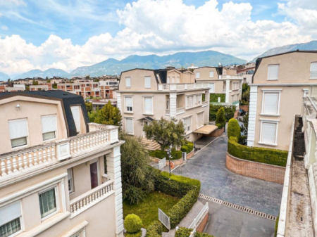 VILLA IN AFFITTO | WHITE HOUSES – TEG