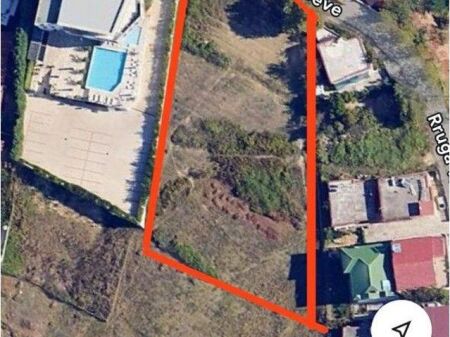 Tokë Me Qira në Farkë,Rruga e Tuneleve - 1500€ | 3700 m²