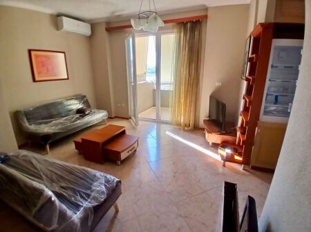Apartament 2+1 tek Rr Kosovareve