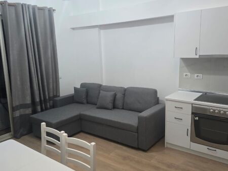 Apartament 1+1 me Qera tek Kompleksi Golden Park 3 - Tirane