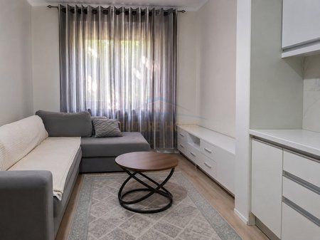 Qira, Apartament 2+1, Ura e Tabakëve, Tiranë