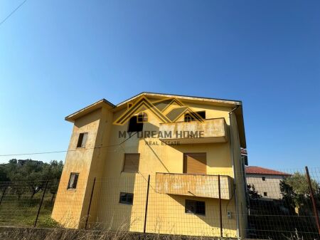 PRIVATE 3-STOREY HOUSE FOR SALE IN PJEZE SHIJAK [DURRES ]
