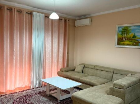 Qera | Apartament 1 + 1 | Rruga 5 Maji | 520 €/muaj