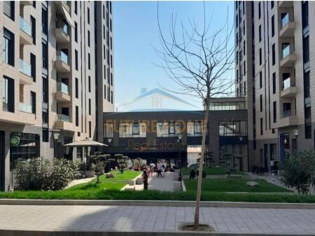 Shitet, Apartament 2+1+2, Rezidenca Erli, Tiranë