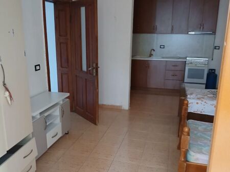 Affitto | Apartament 1 + 1 | Sauk | 400 €/mese