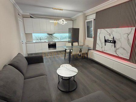 Rent, Apartment 2+1+2 Parking Spaces, Shkoze, Tirane