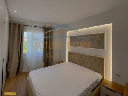 In vendita, Appartamento 1+1, 21 Dhjetori, Tirana 158,000 €