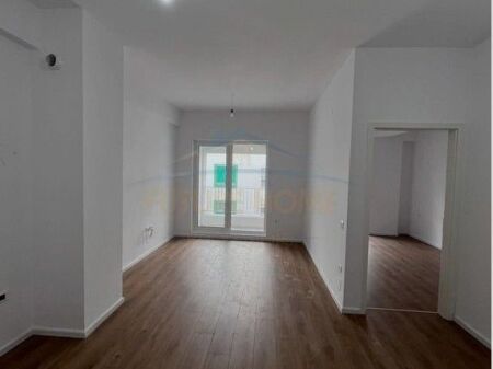For sale, Apartment 1+1, Tirana, Alidemi 119,047 €