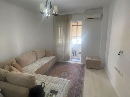 Apartment 2+1 for rent at Globe Rruga e kavajës