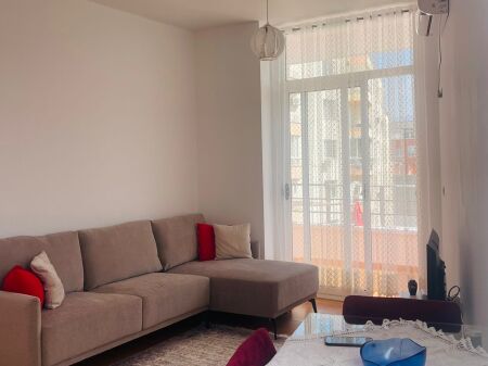 🏡 Shitet Apartament 1+1  📍 Astir, Kompleksi Fratari   🏢 Kati 7  🛗 Me ashensor  🛋 I mobiluar  ◾️ Sipërfaqe bruto: 58.32m² ◾️ Sipërfaqe neto: 53.5m²  🌿 Me ballkon  📃 Me hipotekë - mundësi blerje me kredi   💰 Çmimi: 11,500,000 (i diskutueshëm)