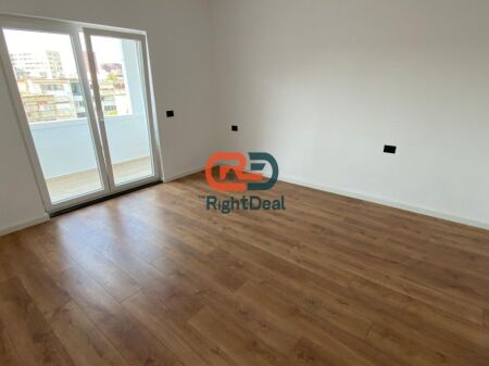 Ne Vasil Shanto, Shitet Apartament 1+1 Ideale Per Investim!!