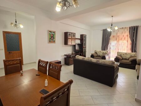 🏡 Part of villa for rent - 2+1+Parking  📍 Astir, near Fratari  🏢 1st floor  🛋 Furnished  🌿 With balcony   🔹️ Layout:  - 1 living room  - 1 kitchen - 1 bedroom - 2 balconies  - 1 bathroom   💰 Price: 40,000 Lek/Month
