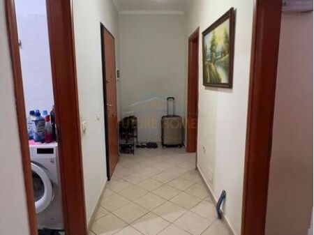 Shitet, Apartament 2+1, Fresk.