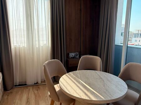 APARTAMENT ME QERA 1+1 NE MALIN E ROBIT!!