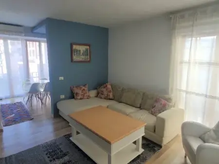 Affitto | Apartament 1 + 1 | Rruga Myslym Shyri | 550 €/mese