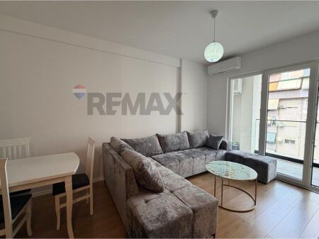 Apartament 1+1 per qira, ne Astir
