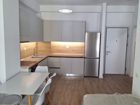 Tirane, Apartment for Rent 1+1 4th Floor, 60 m², 400€ (Kaimi Complex, ALI DEMI) NO COMMISSION
