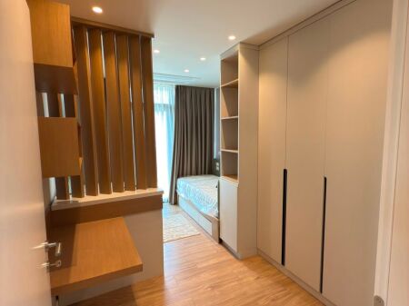 Apartment 2+1+Parking Space for Rent near Tirana Lake!