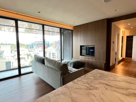 Apartament 2+1 me qira tek stadiumi Air Albania