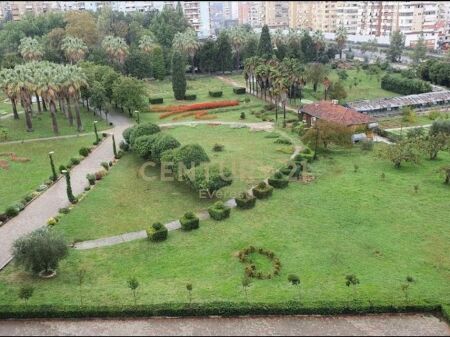 GIARDINO BOTANICO, APPARTAMENTO 1+1 IN AFFITTO