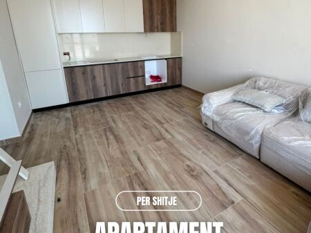 Apartament për shitje