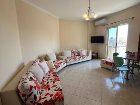 Apartament 2+1+garazhd Me Qira në Lagjen nr.5, Durrës !