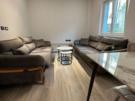 Apartament 1+1 per qira te Kodra Priftit