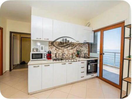 Apartment 3+1 for rent in Currila, Durres