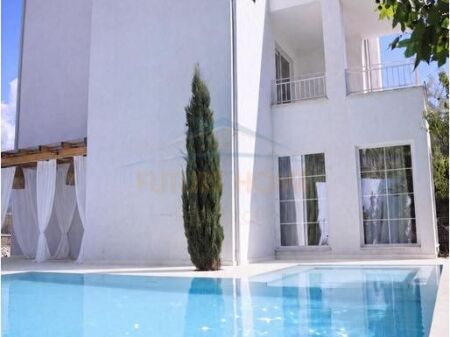 3-STOREY VILLA FOR SALE, BERZHITE
