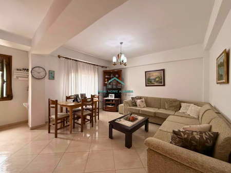 APARTAMENT 2+1 ME QERA – NERANXI, VLORË