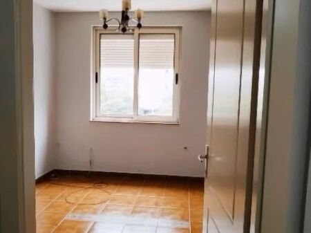 🏠 APARTAMENT ME QIRA 1+1 per banim ose zyre – 21 DHJETORI