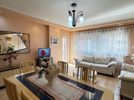Appartamento 2+1 in affitto in Via Elbasan