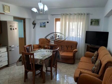Appartamento 2+1 in affitto – Ospedale Americano, Durrës!