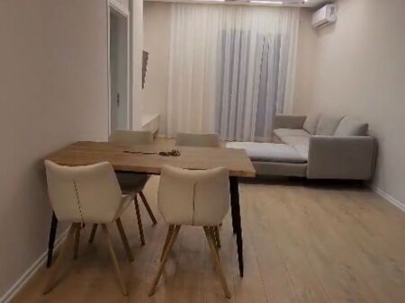APARTAMENT 2+1