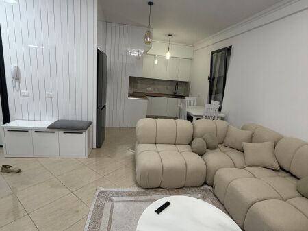 Affitto | Apartament 1 + 1 | Casa Italia | 450 €/mese