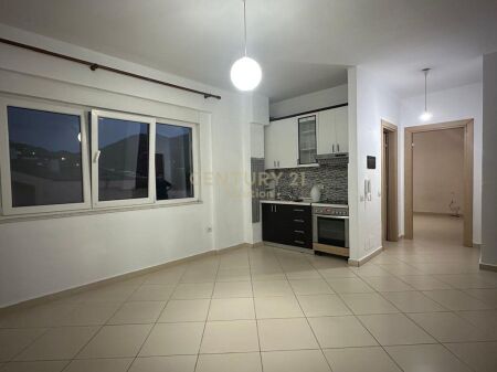 JEPET ME QIRA APARTAMENT 1+1 TE LIQENI THATE