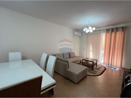 Apartment 2+1 for rent on Kavaja Street