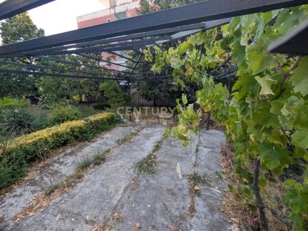]VILLA FOR RENT IN FRESK!!