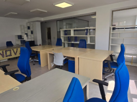 🏢 OFFICE FOR RENT | PARIS MUNICIPALITY
