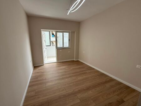 In vendita, Appartamento 1+1, Don Bosko, Tirane . Empire72983