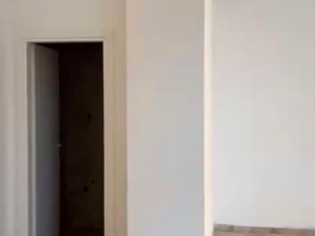 🏢 JEPET ME QIRA AMBIENT BIZNESI – XHAMLLIK