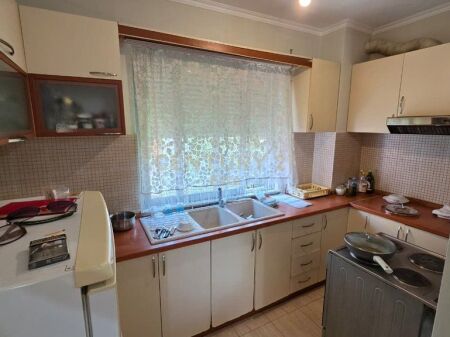 2+1 Apartment for Rent in the Fresku area, Tirana